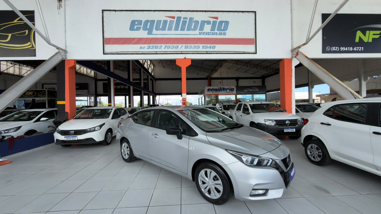 Nissan Versa 2023 à venda